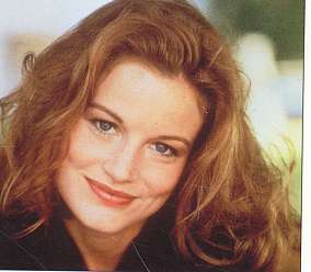 http://laura_leighton.tripod.com/laurapics/laura24.jpg